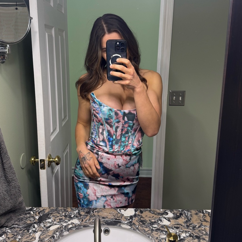 NWT Bardot Kaleidoscope Mini Dress in Multi